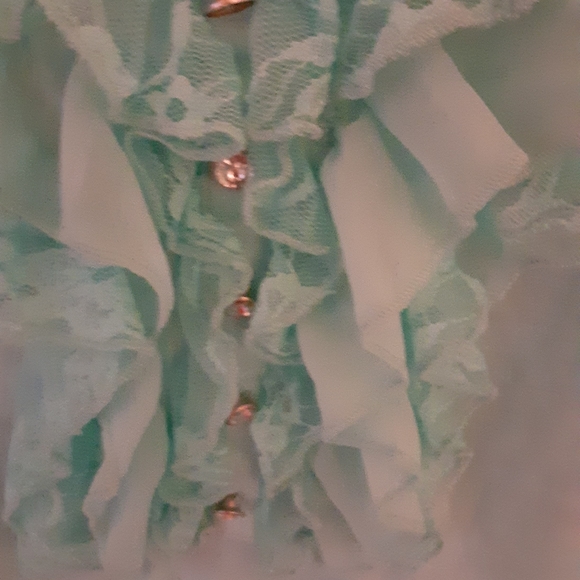 Shirt - Picture 2 of 3